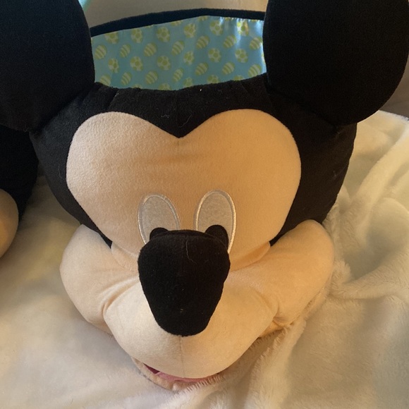 Pair Mickey and Minnie Mouse Trick or Easter Basket/Buckets - Picture 4 of 7